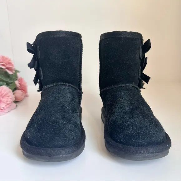 Koolaburra by UGG Victoria Black Suede Leather Side Bow Toddler Girl Short Boots