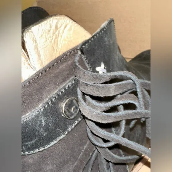 Koolaburra Dallas Black Leather &amp; Suede Fringe Western Ankle Boots Size 10