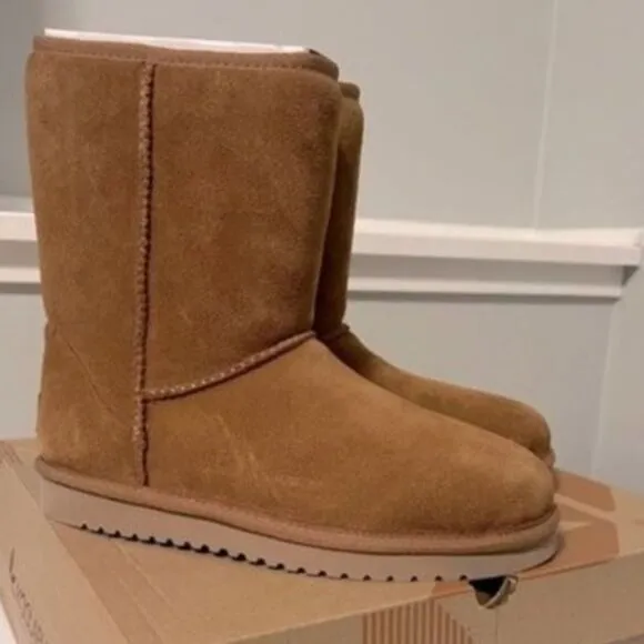 Koolaburra UGG Women's Koola Slim Short brown chestnut Boots shoes 7