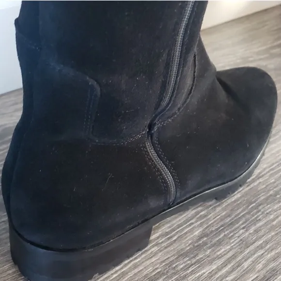 La Canadienne Susan Knee High Boots Waterproof Suede Black Womens 9.5