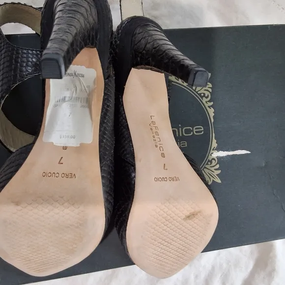 LA FENICE VENEZIA BLACK ALICIA LEATHER SZ 7 HEELS IN BOX DUST BAG PRE-LOVED