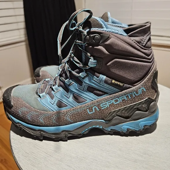 LA Sportiva Hiking Boots