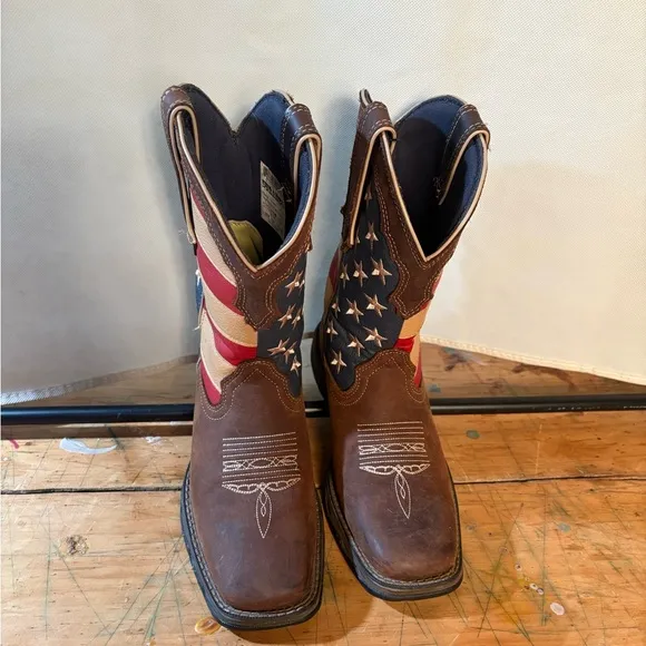 Lady Rebel American Flag Western Boots - size 7