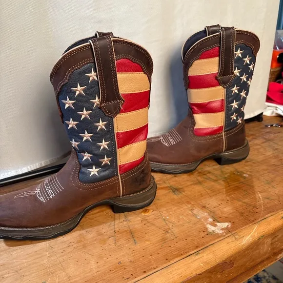 Lady Rebel American Flag Western Boots - size 7