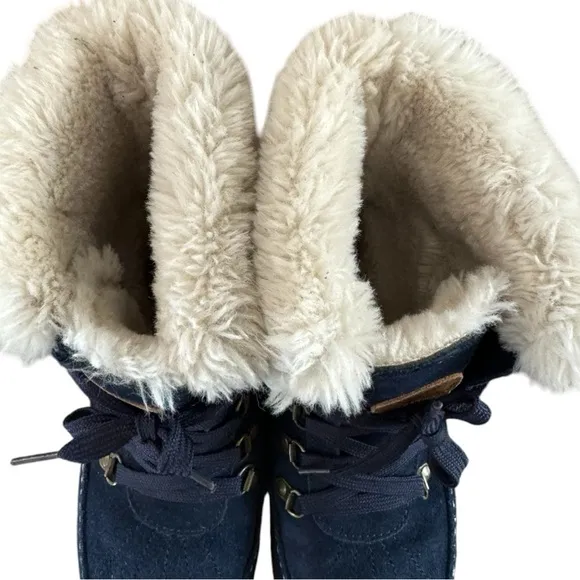 LAMO Girls’ Taylor Suede Fashion Boots Faux Fur Blue Size 5 Winter Warm