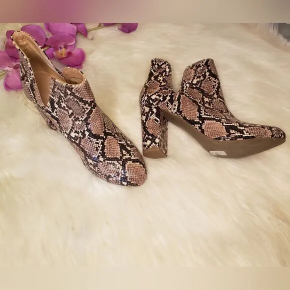 Lane Bryant Women's Tan Snake Animal Print Wide Feet Friendly Ankle Boots 11 NWT