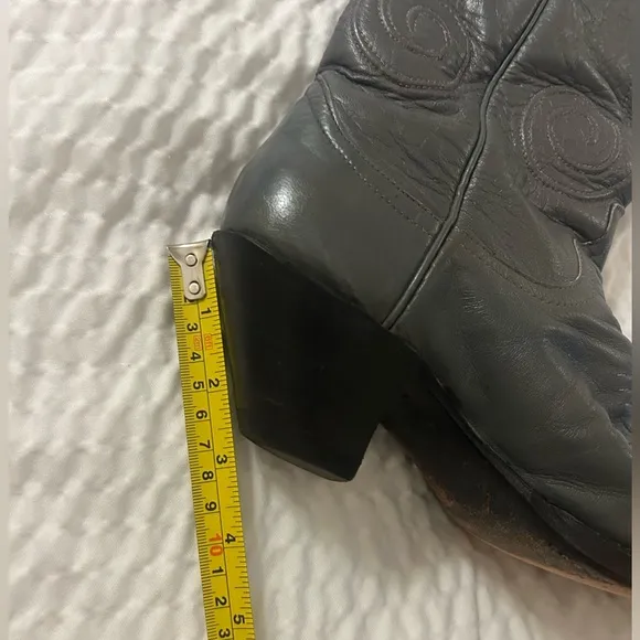 Larry Mahan Gray Leather Cowboy Boots Size 6B Vintage Embroidered Western Women