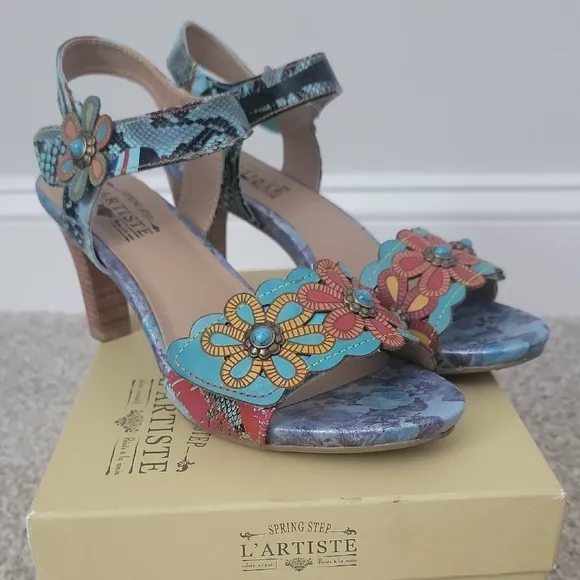 L'ATISTE Women's Multicolor Sandals