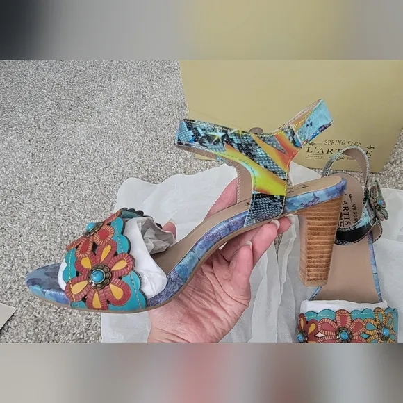 L'ATISTE Women's Multicolor Sandals