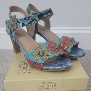 L'ATISTE Women's Multicolor Sandals