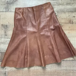 Leather A-Line Pleated Skirt Neutral Tan Size 6 VINTAGE by Jose Luis