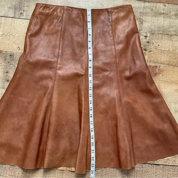 Leather A-Line Pleated Skirt Neutral Tan Size 6 VINTAGE by Jose Luis