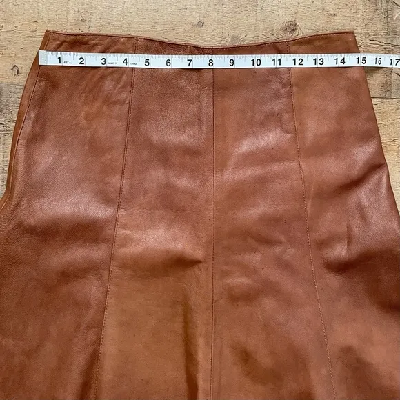 Leather A-Line Pleated Skirt Neutral Tan Size 6 VINTAGE by Jose Luis