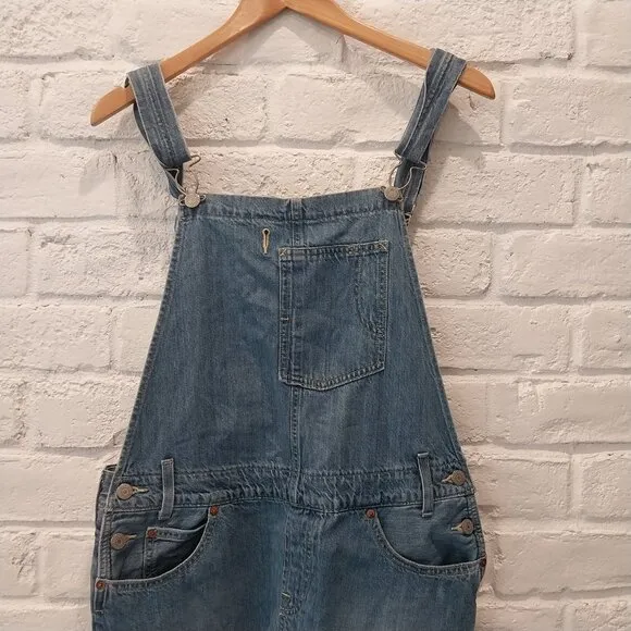 Levis Denim Jean Overall Pants Womens Medium 6 Blue Pockets Medium Rinse L 26.
