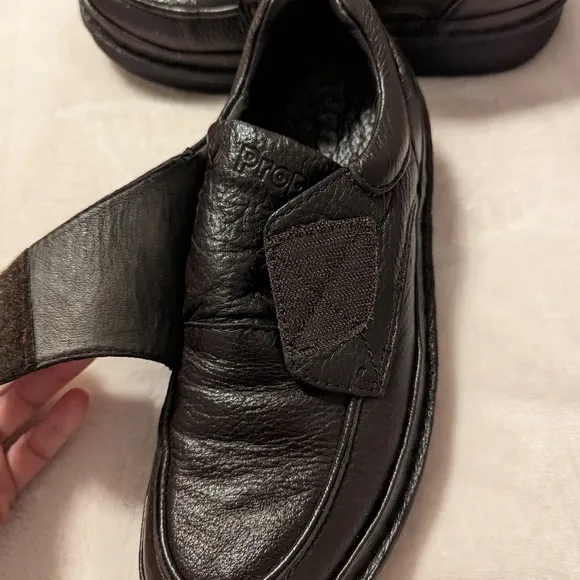 Life Walker Strap Men's Shoes Propet
