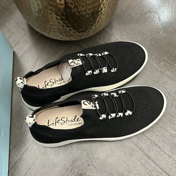 LIFESTRIDE Accelerate Slip-on Sneakers (Wide)