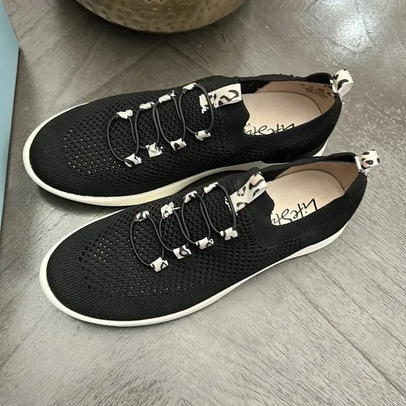 LIFESTRIDE Accelerate Slip-on Sneakers (Wide)