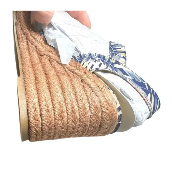 Lifestride Womens Blue Tan Floral Comfort Ankle Strap Wedge Sandals Sz 10 NIB