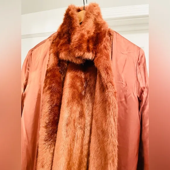 Like New Frame faux fur coat in color Spice, sz M. Revolve orig price $490 
