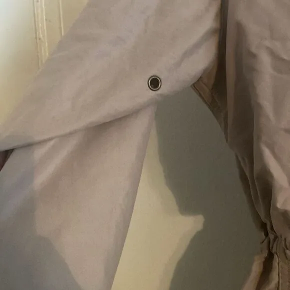 Like New Nordstrom Womens Lightweight Hooded Tan Beige Knee-Length Trench Coat