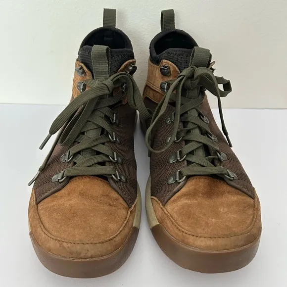 LL Bean Mens Vista Mid Hikers Lace-up Boots in Saddle Brown size 9.5 Suede Mesh