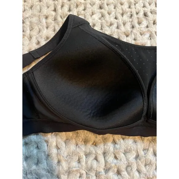 Lululemon bra black size 32DD lot of 2