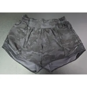 LULULEMON Hotty Hot Short  Incognito Camo Grey Black Size 4 Gym Summer Fit