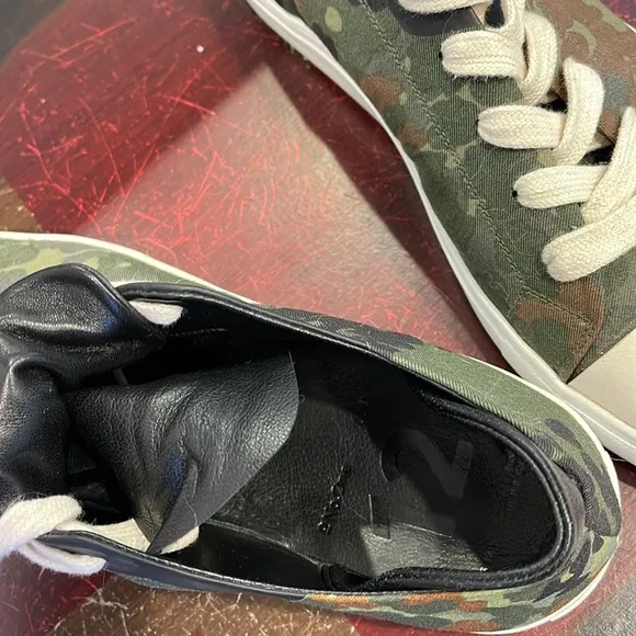 Luxury hand-made Charlie sneakers from No.One - Unworn - exceptionally high-end