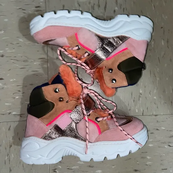 Maison Mangostan Kids Pink Shoes (UNWORN)