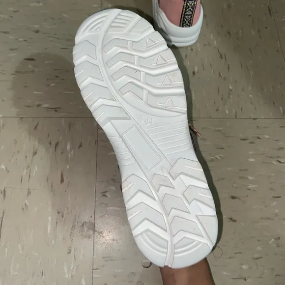 Maison Mangostan Kids Pink Shoes (UNWORN)