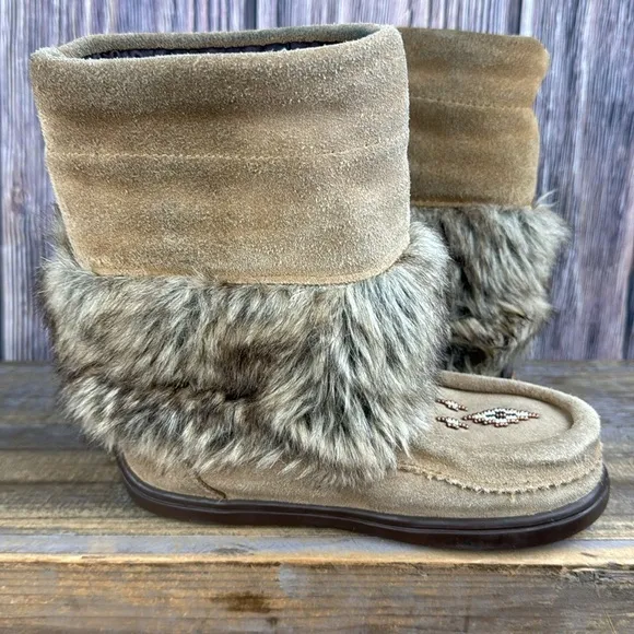 Manitobah Mukluks Waterproof Suede Boots- Size 1