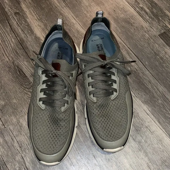 Man's Sneakers &amp; Athletic Shoes Johnston &amp; Murphy Amherst Lug Sport size 9