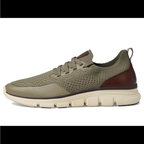 Man's Sneakers &amp; Athletic Shoes Johnston &amp; Murphy Amherst Lug Sport size 9