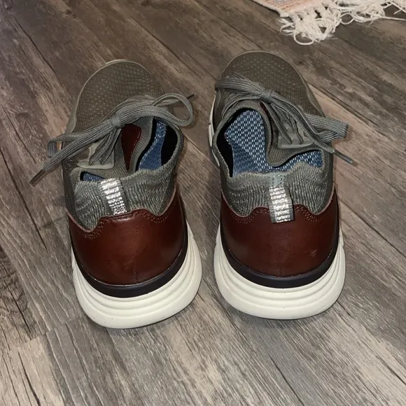Man's Sneakers &amp; Athletic Shoes Johnston &amp; Murphy Amherst Lug Sport size 9