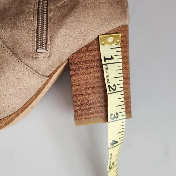 Marc Fisher LTD Arletta  Tan Over-the-Knee Boots Size 7