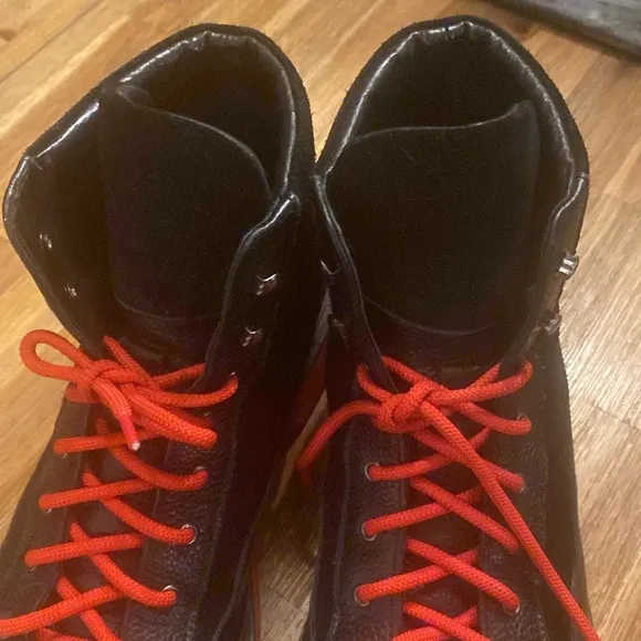 Marc Nolan Aiden Black Boots. Size 12. Red accents.
