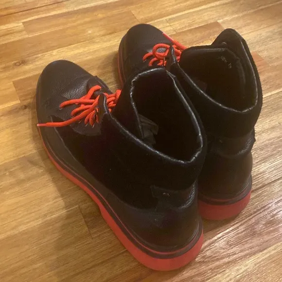 Marc Nolan Aiden Black Boots. Size 12. Red accents.