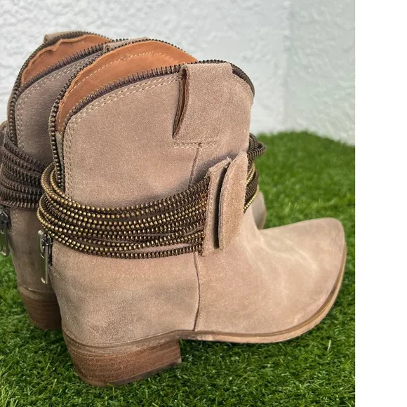 Matiko Tan Suede Western Inspired Short Boots - Size 10 with Straps