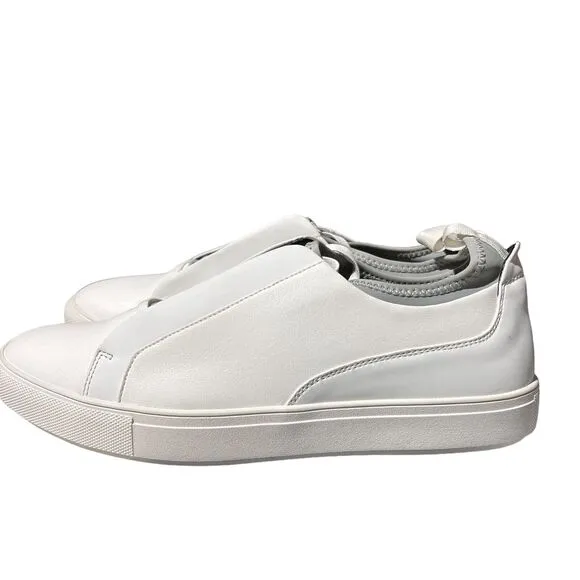Matt And Nat Sneakers Mens 11 White Vegan Slip On Clean City Preppy Casual