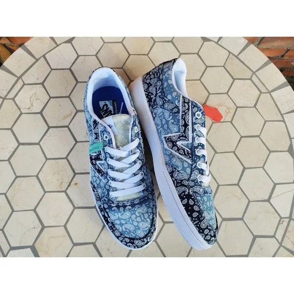 Men Sz 9 Vans Lowland CC Bandana Blue White Japanese Denim Skateboard Style
