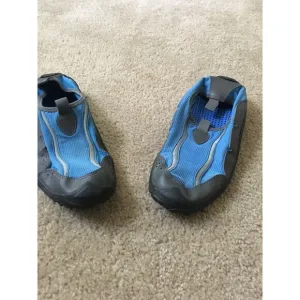 Men's Blue &amp; Gray Water Shoes Beach Swim Size 9