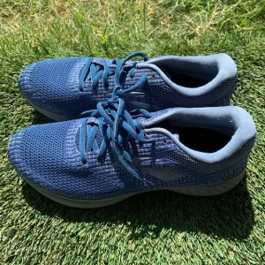 Men’s Brooks Revel 3 Running Shoes sz 11.5