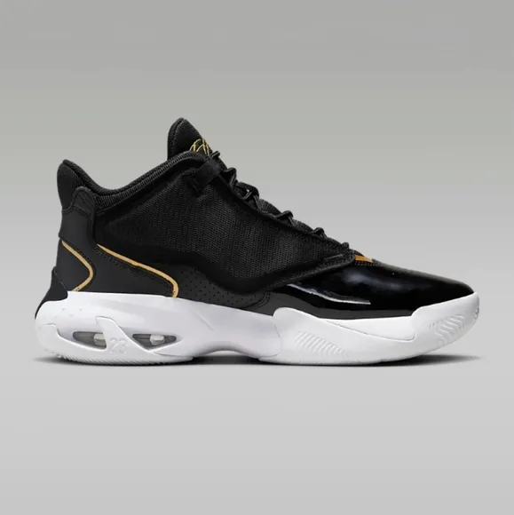 Mens Nike Jordan Max Aura 4 NEW Size 13 🔥 Black Gold Shoes Sneaker Air Jordans