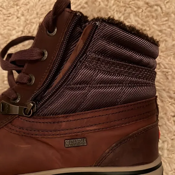 Mens Pajar hiking boots