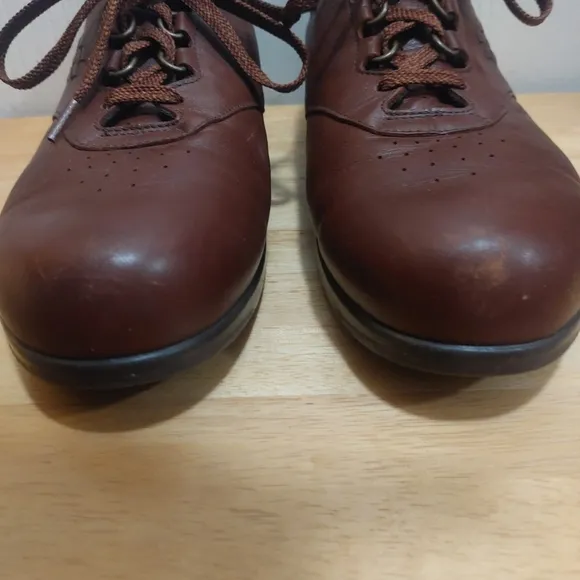 Men's SAS Free Time Tripad Comfort Brown Leather Laced Shoes Size 12M