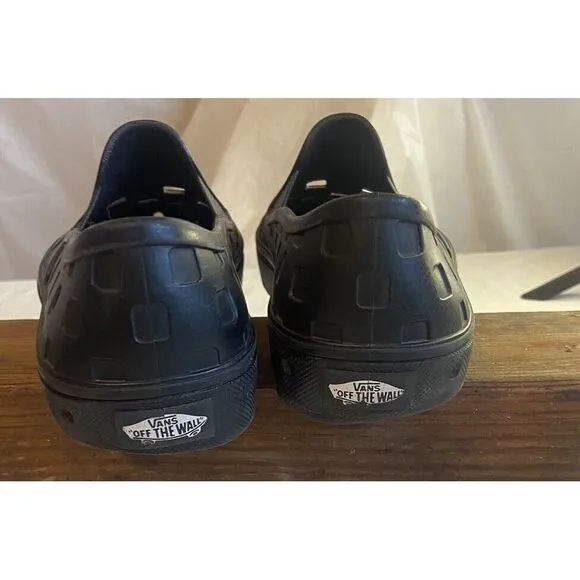 Men's Vans Trek Slip-On Black Plastic Shoes-Size 9-The Activewear/Water Shoe‎