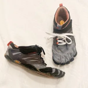 Men’s Vibram five fingers V train shoes