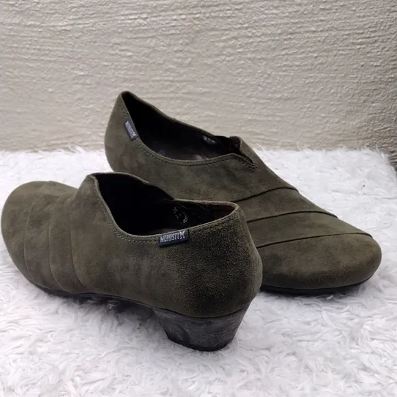 Mephisto Air-Jet Olive Suede Leather Round Toe Low Square Heel Slip On Loafer