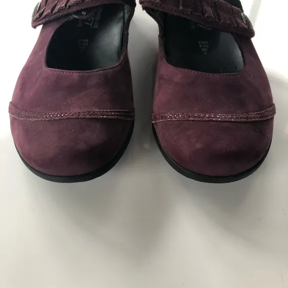 Mephisto Leather Mary Janes Size 8 Suede comfort Shoes
