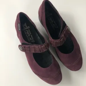 Mephisto Leather Mary Janes Size 8 Suede comfort Shoes